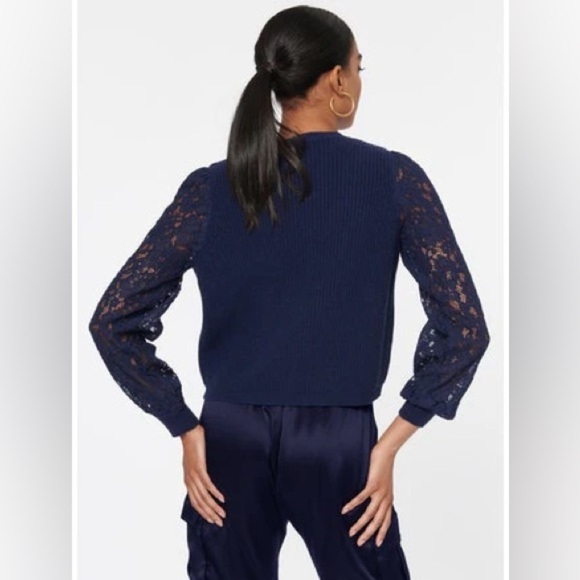 NWOT Cami NYC - Beth Cardigan in Navy - Picture 4 of 13